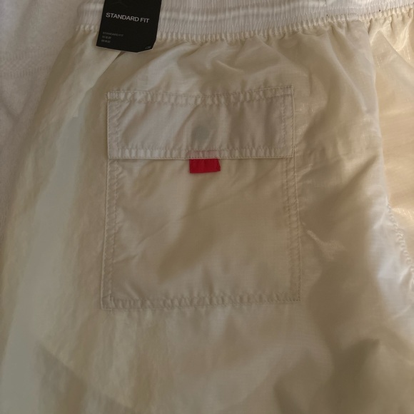 Jordan Off White Hoodie 2XL and Pants 2XL can’t find anywhere in the world set. - Picture 6 of 8